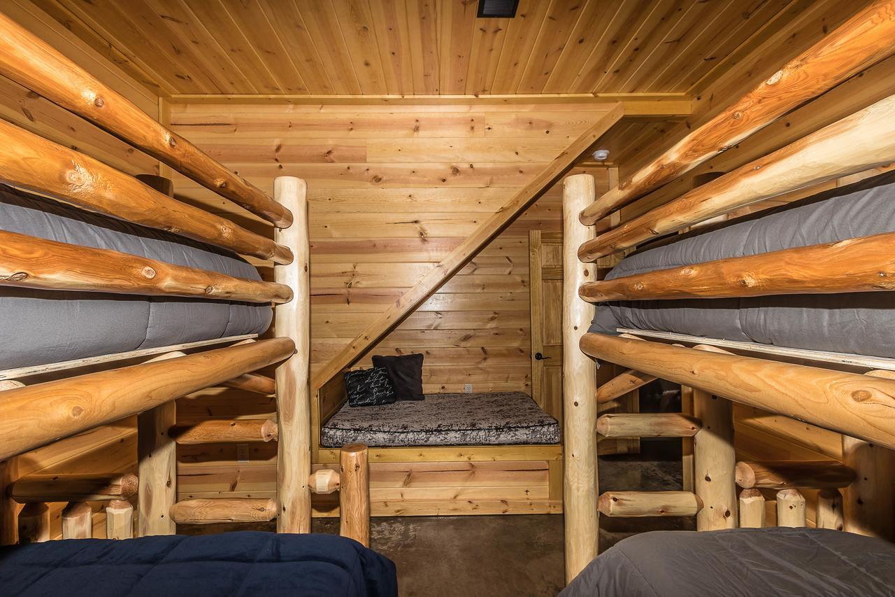 Hocking Hills Cabins & Resort Foxfire Logan Exteriér fotografie