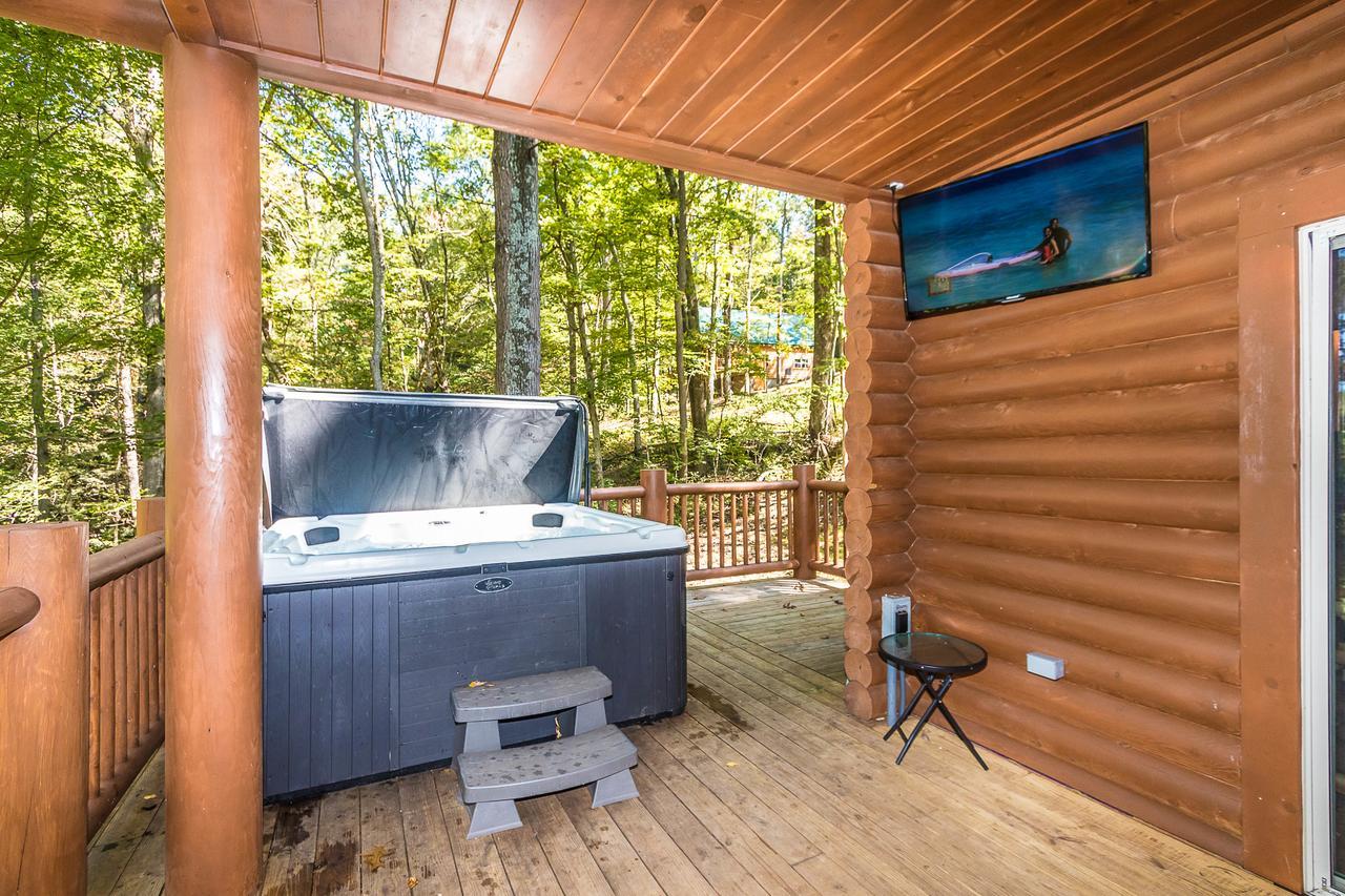 Hocking Hills Cabins & Resort Foxfire Logan Exteriér fotografie